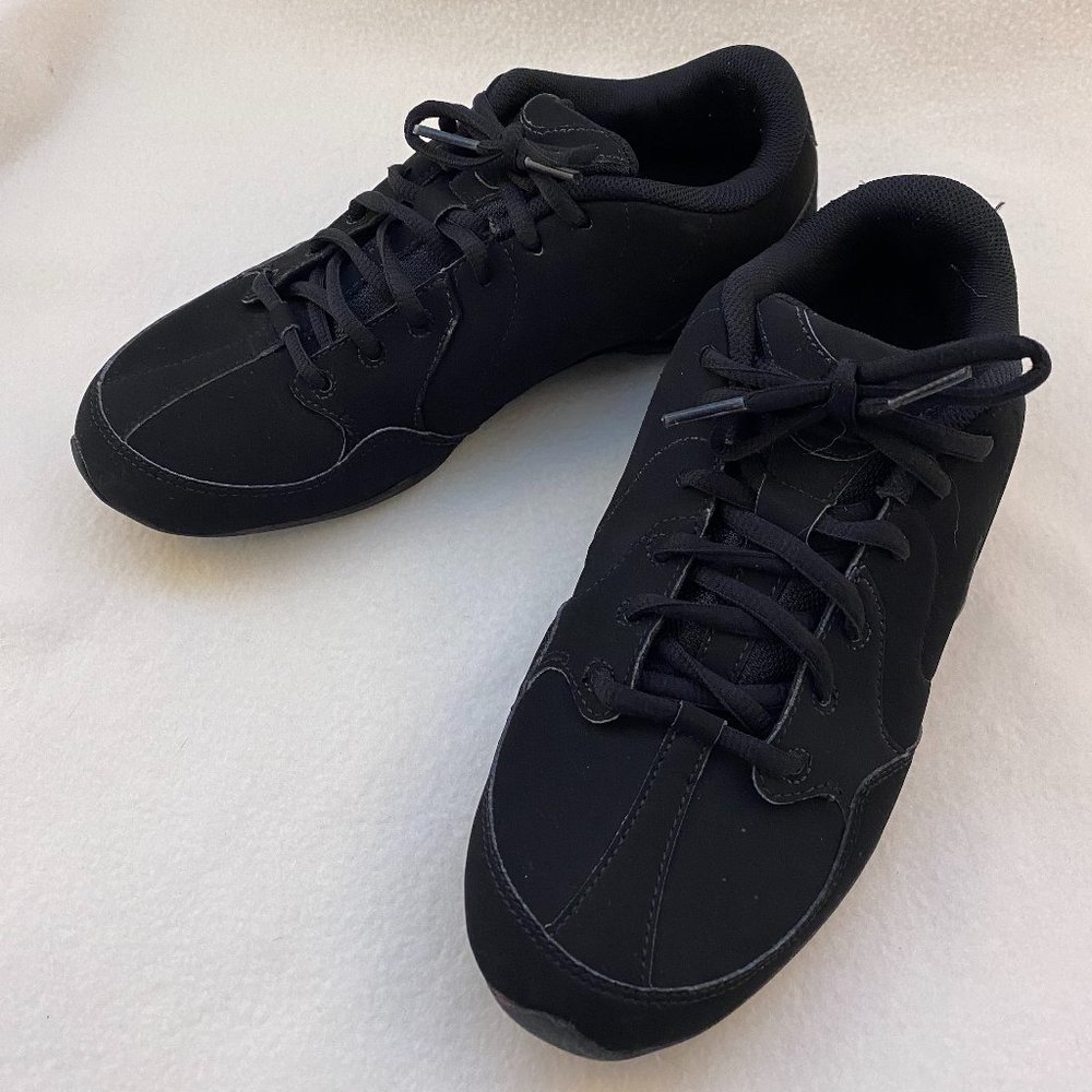 Nike Size 8 Black Women's Shoes
